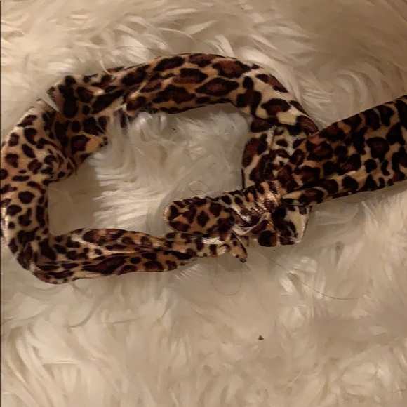 HEADDBANDD☺️😋 - Picture 1 of 1